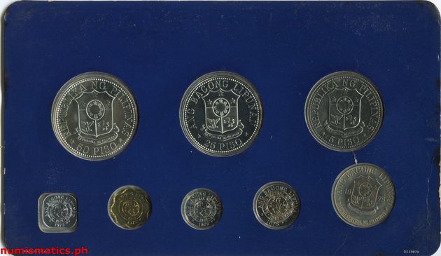 1975 (8) Brilliant Uncirculated Obverse