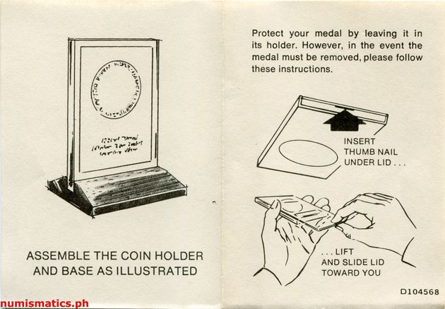 1980 25 Piso Ikasangdaang Taong Kaarawan General Douglas MacArthur Proof Stand Literature Commemorative Coin