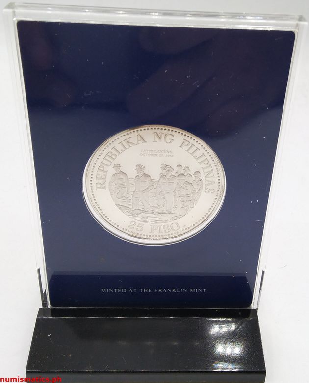 1980 25 Piso Ikasangdaang Taong Kaarawan General Douglas MacArthur Proof Stand Commemorative Coin